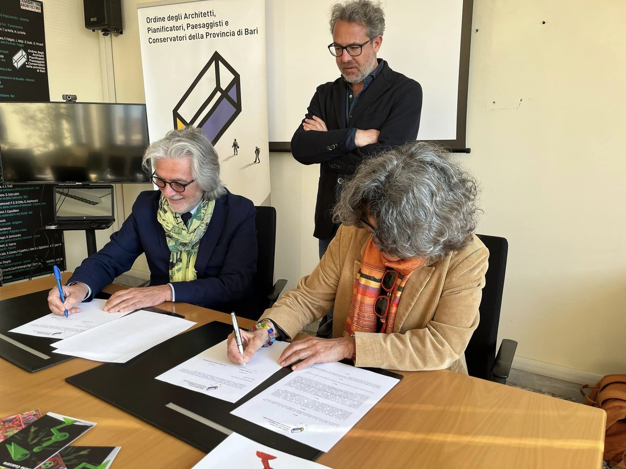 Ordine degli architetti di Bari - Donazione agli archivi digitali